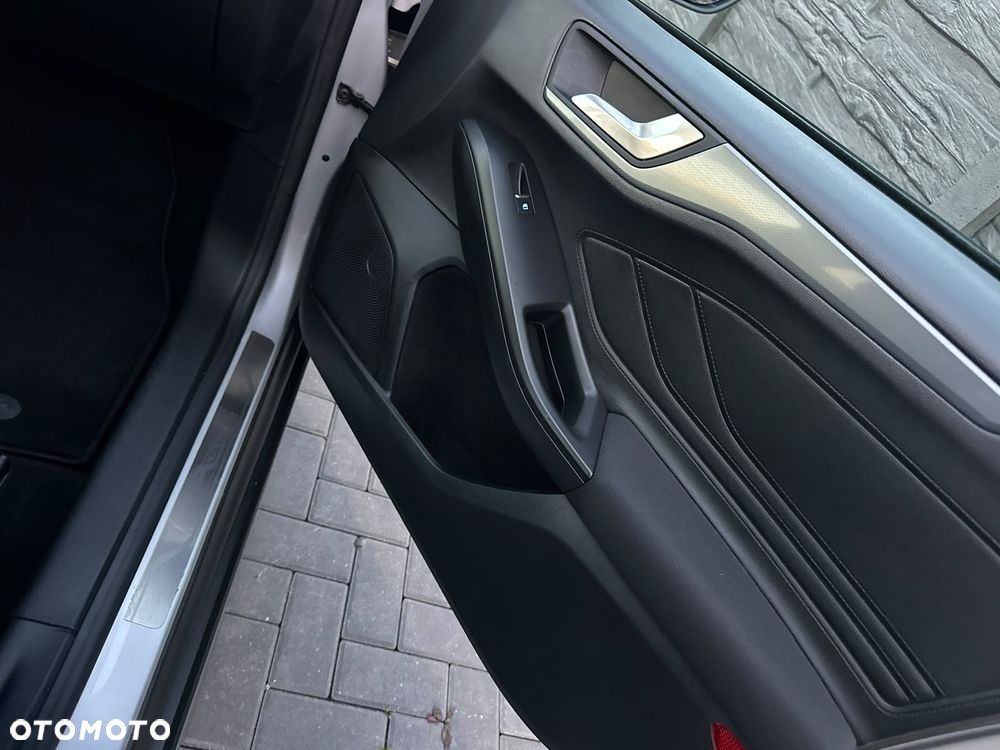 Ford Focus 1.0 EcoBoost Start-Stopp-System ACTIVE - 18