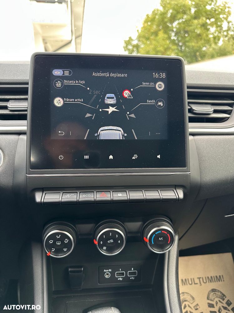 Renault Captur BLUE dCi 115 EDC BUSINESS EDITION - 12