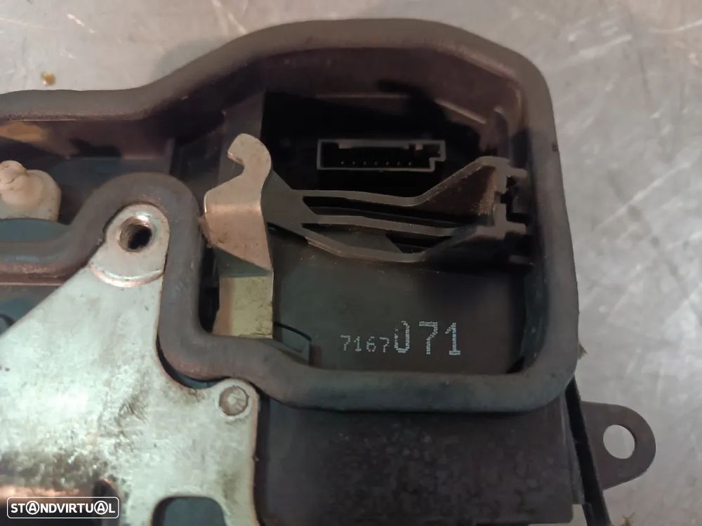 FECHO DA PORTA BMW SERIE 1 3 5 X3 7167071 - FRENTE ESQUERDO / DIREITO - TRAS ESQ / DTO - 2