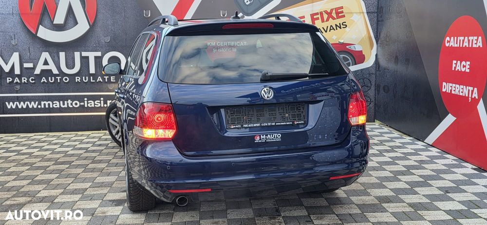 Volkswagen Golf - 6