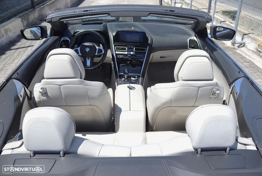 BMW M850i xDrive - 14