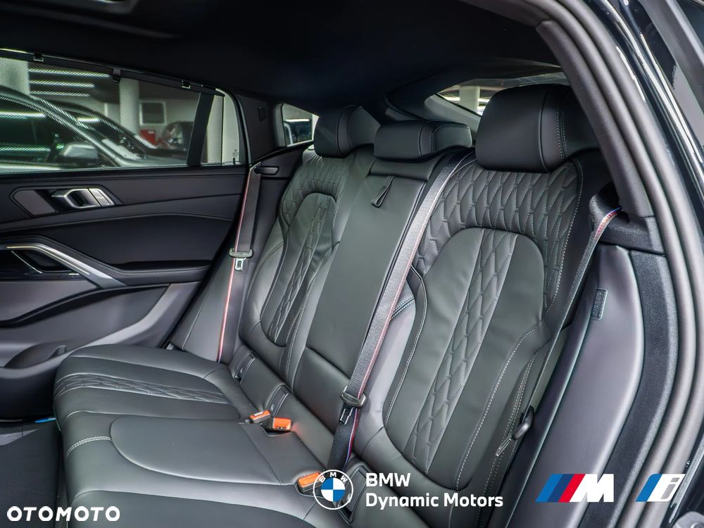 BMW X6 - 24