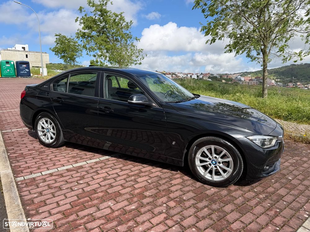 BMW 330 e iPerformance Line Luxury - 7