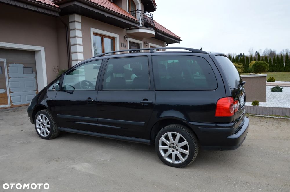 Volkswagen Sharan 1.9 TDI Comfortline Family - 2