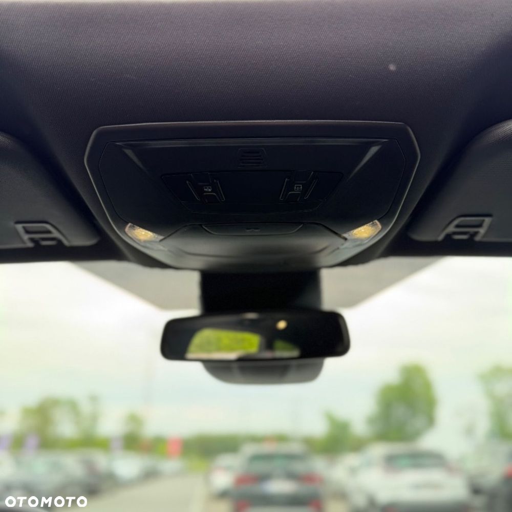 Ford Kuga - 17