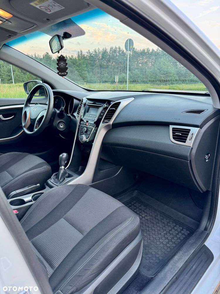 Hyundai i30 1.4 Style - 10