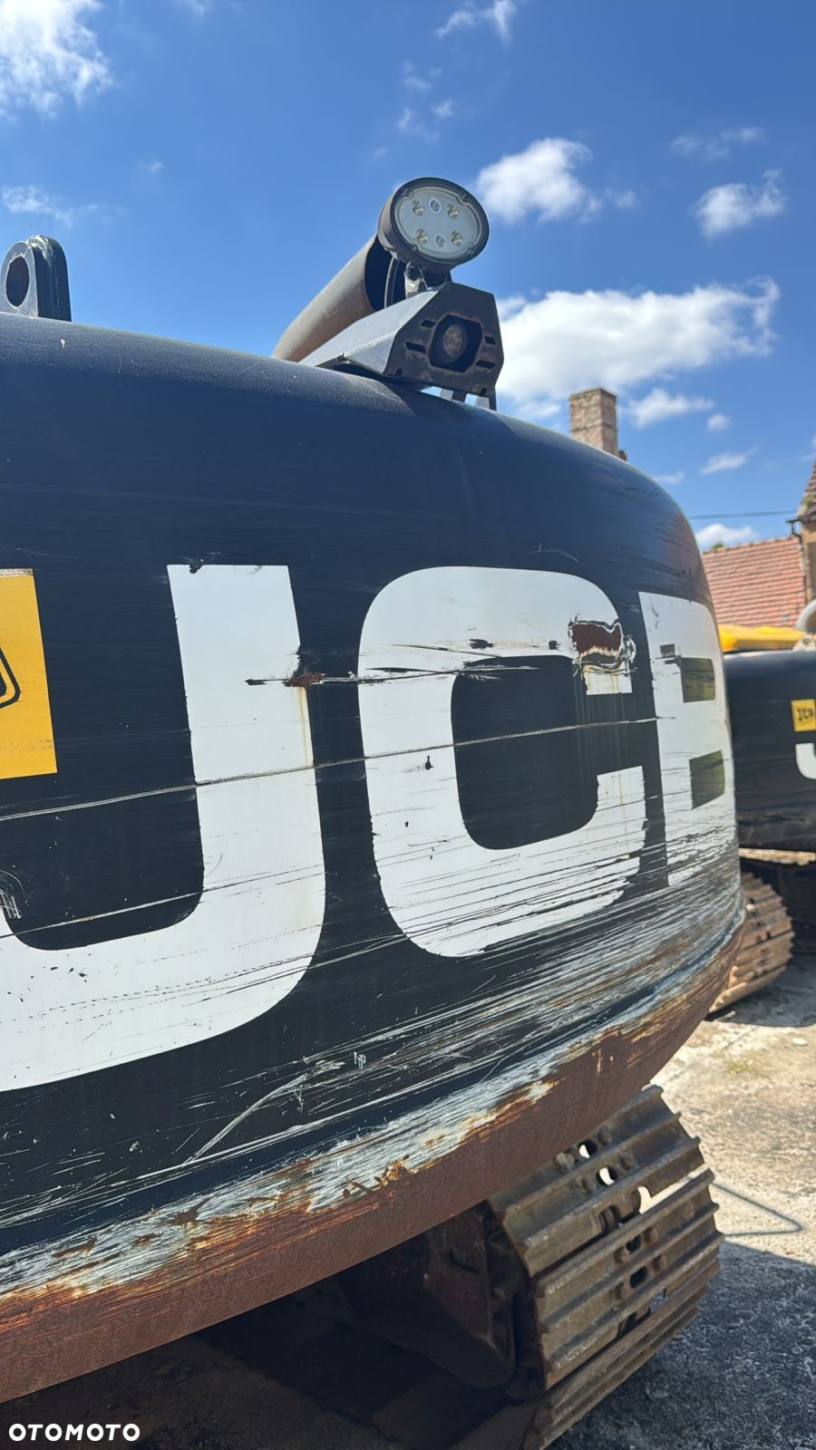 JCB JS210LC - 18