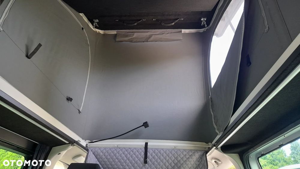 Volkswagen California - 37