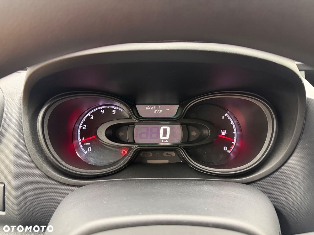 Renault Trafic ENERGY dCi 120 Combi Life - 26