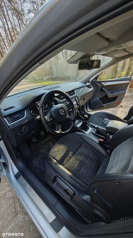 Skoda Octavia 1.4 TSI Elegance - 9
