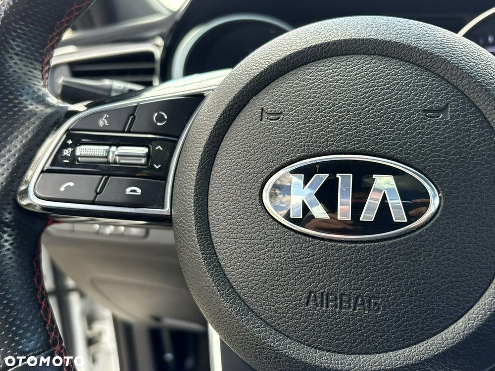 Kia ProCeed 1.6 T-GDI GT - 26