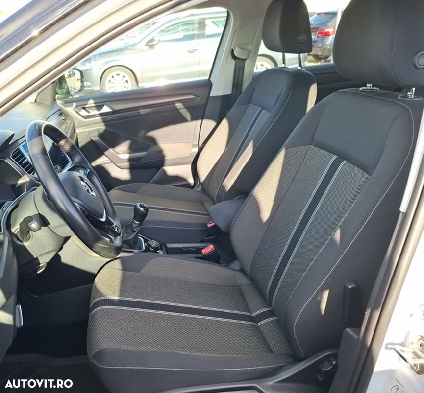 Volkswagen T-Roc 2.0 TDI SCR 4MOTION Sport - 13