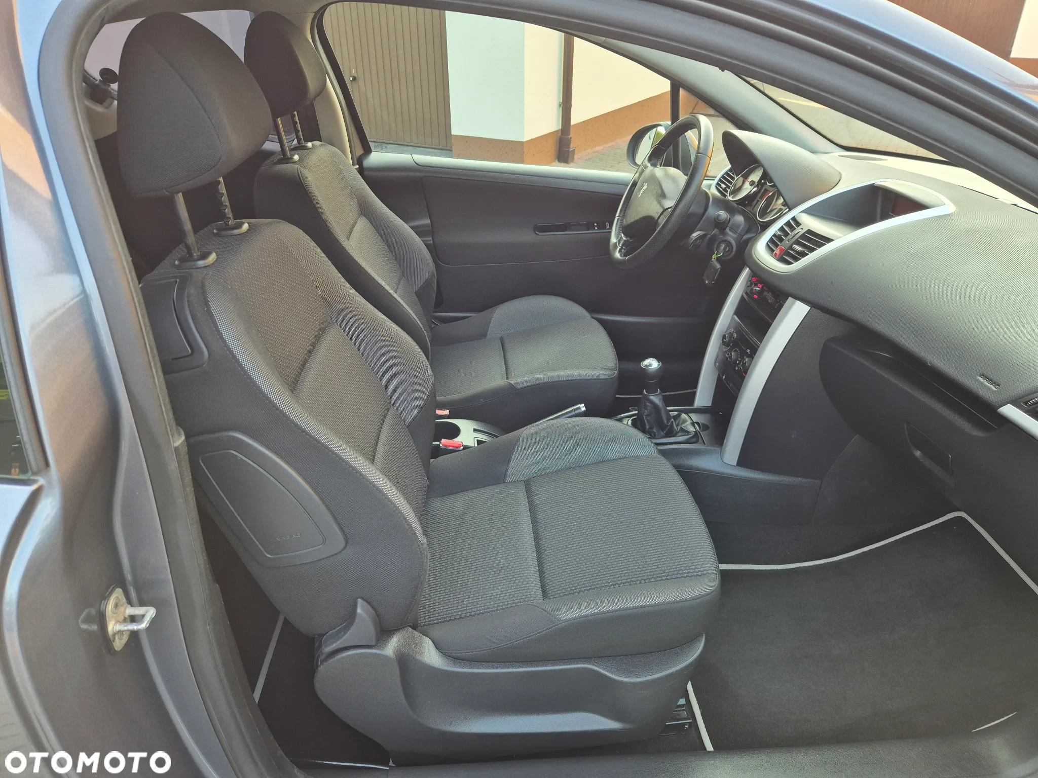 Peugeot 207 1.4 Presence - 16