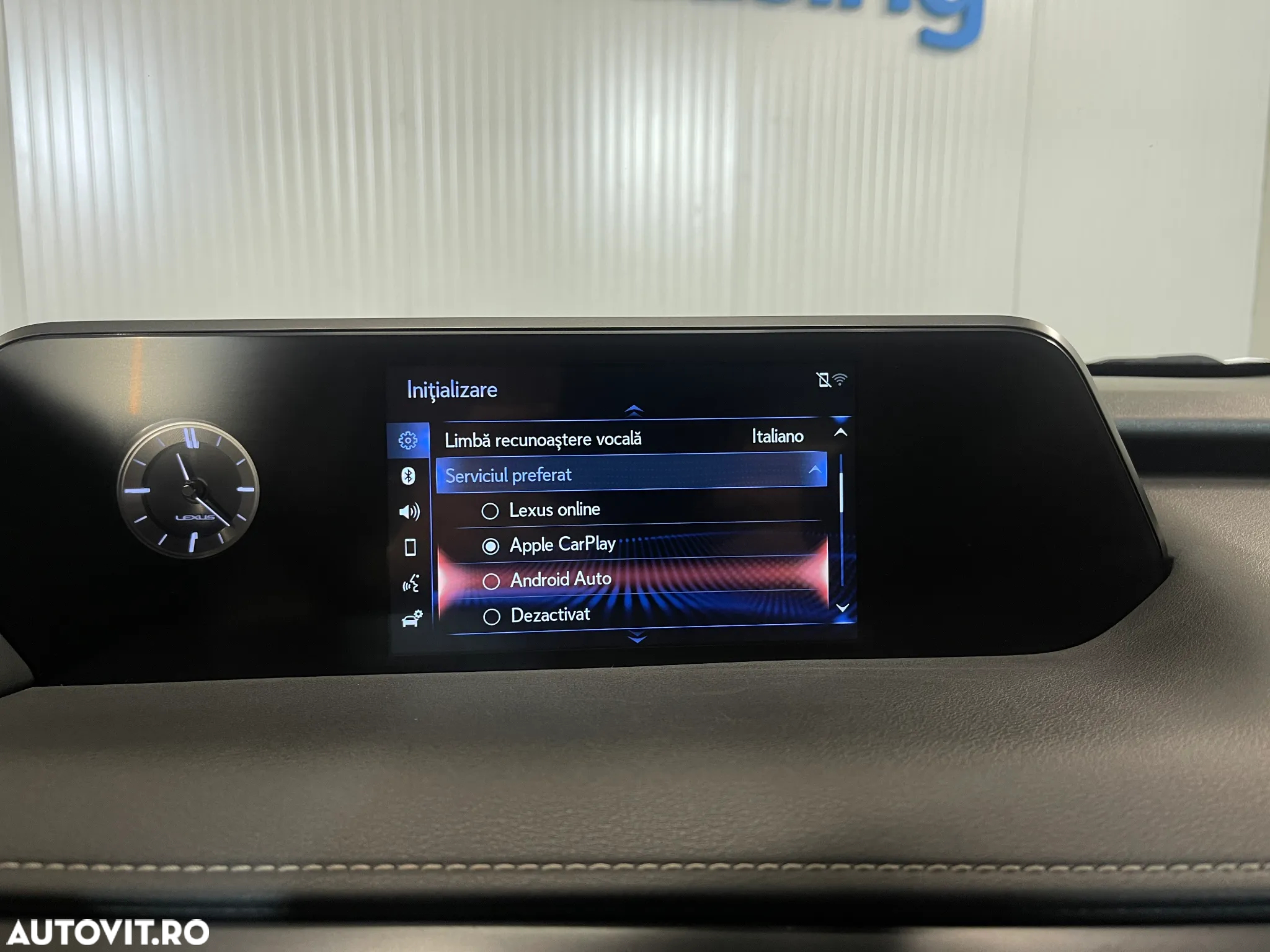 Lexus UX - 15