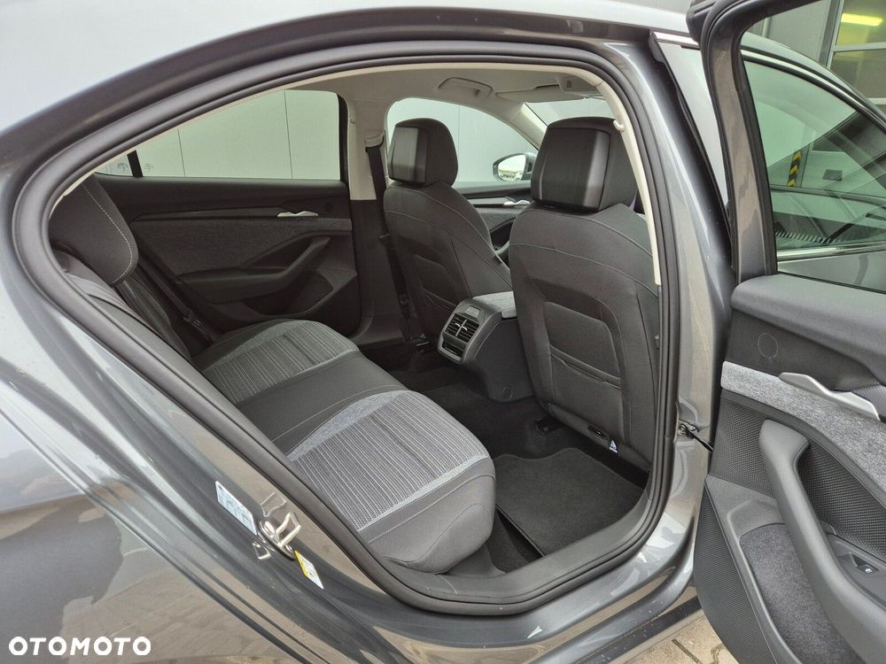 Skoda Superb 1.5 TSI Style DSG - 11