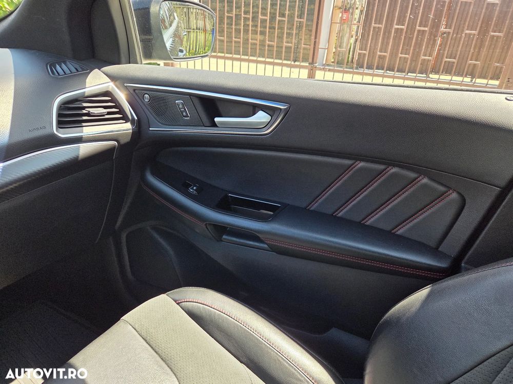 Ford Edge 2.0 Panther A8 AWD ST Line - 16