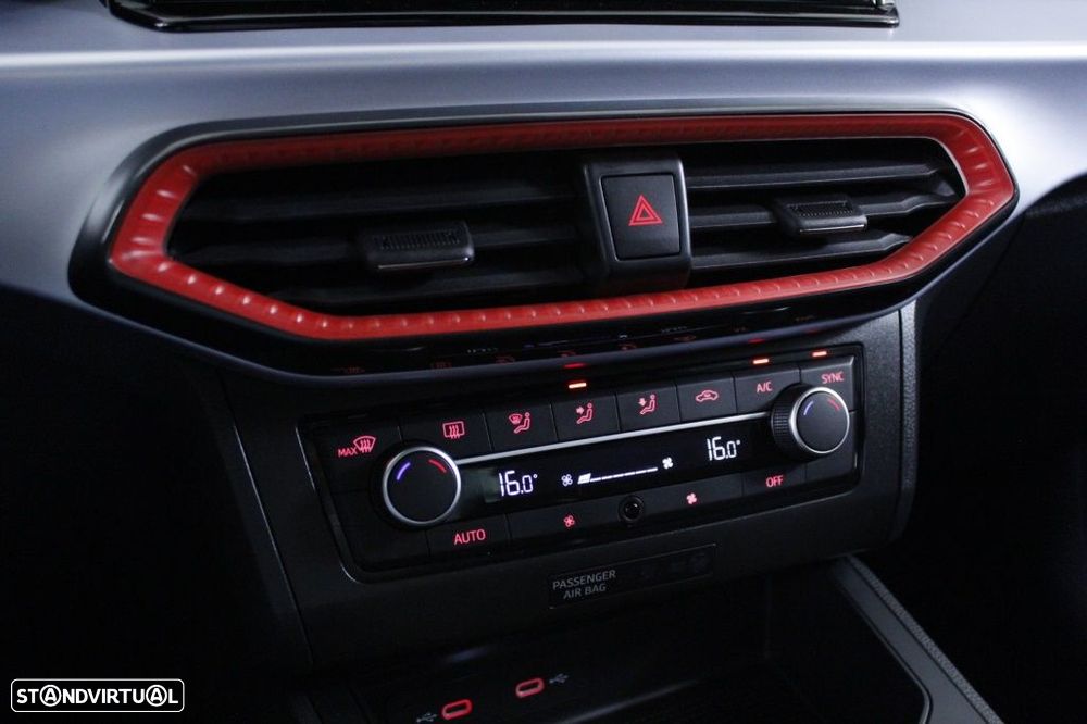 SEAT Ibiza 1.0 TSI FR - 29