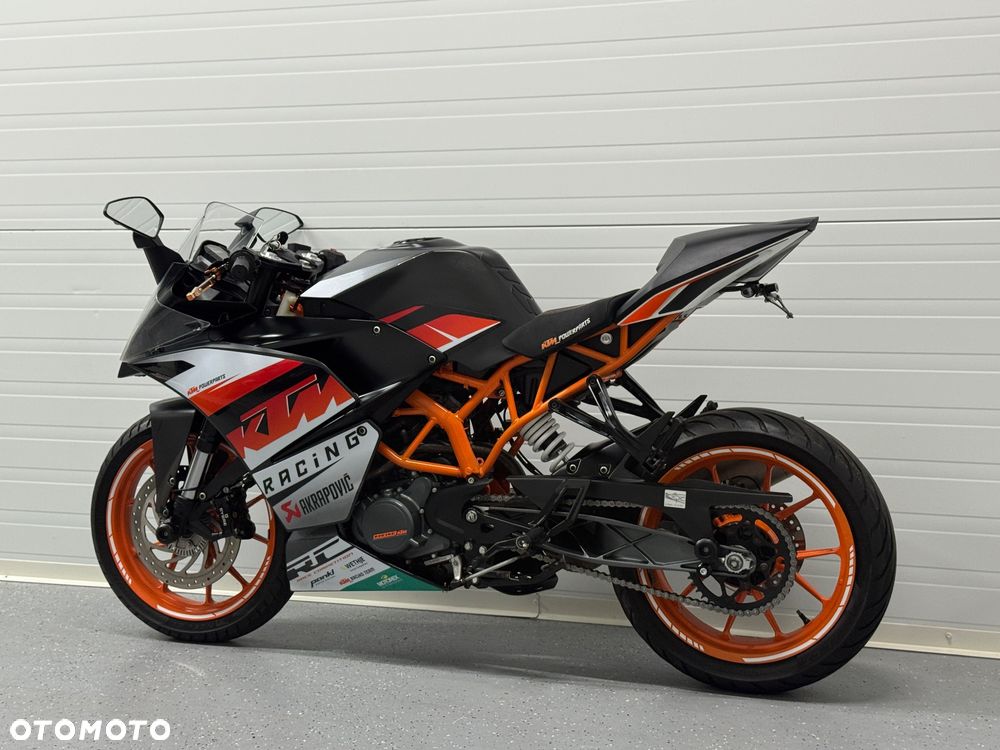 KTM RC 125 - 16