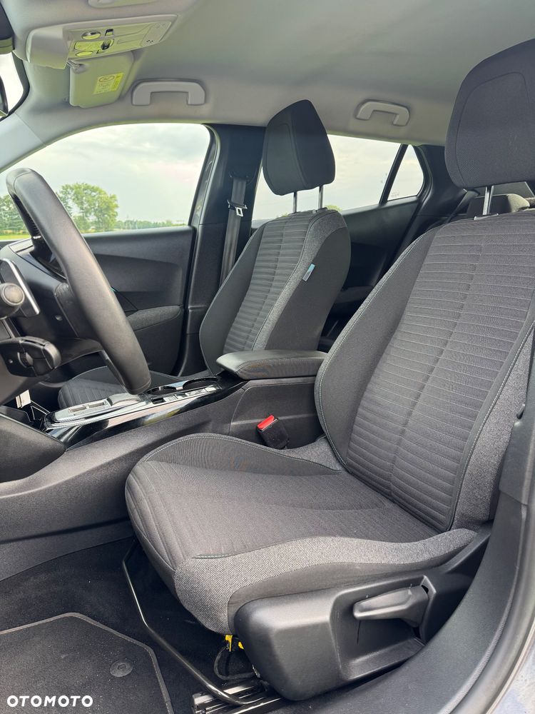 Peugeot 2008 PureTech 130 EAT8 Allure - 9