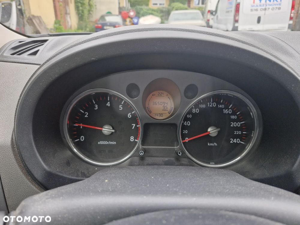Nissan X-Trail 2.0 4x4 XE - 12
