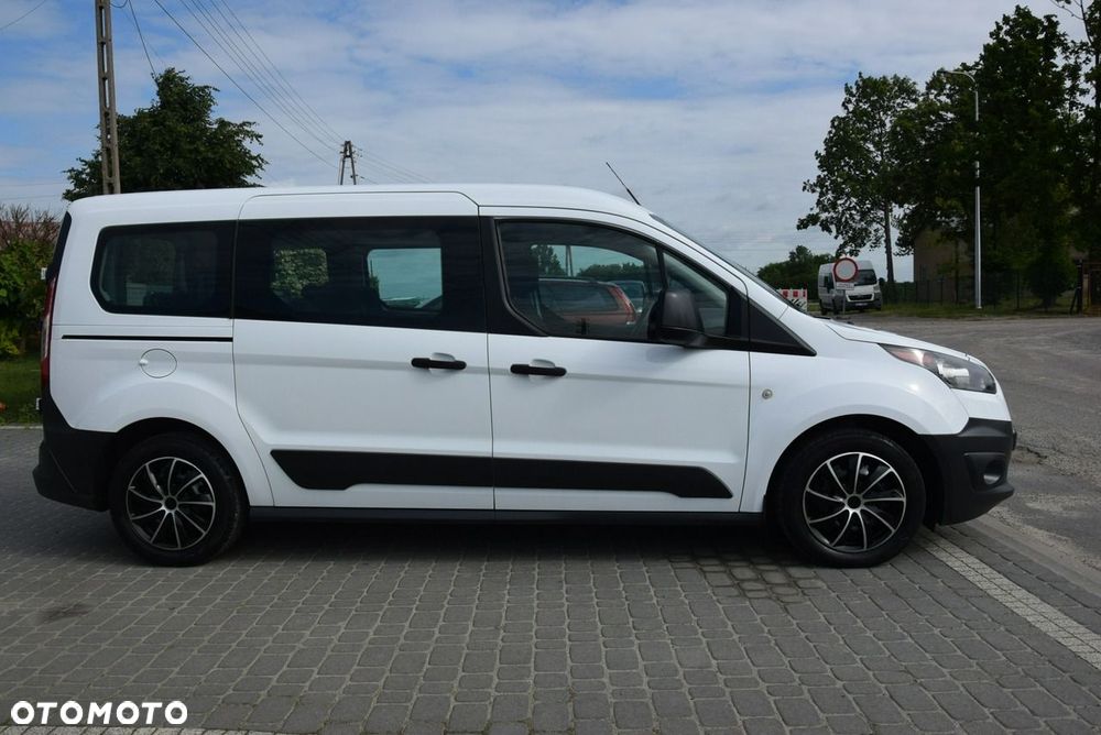 Ford Tourneo Connect Grand - 9