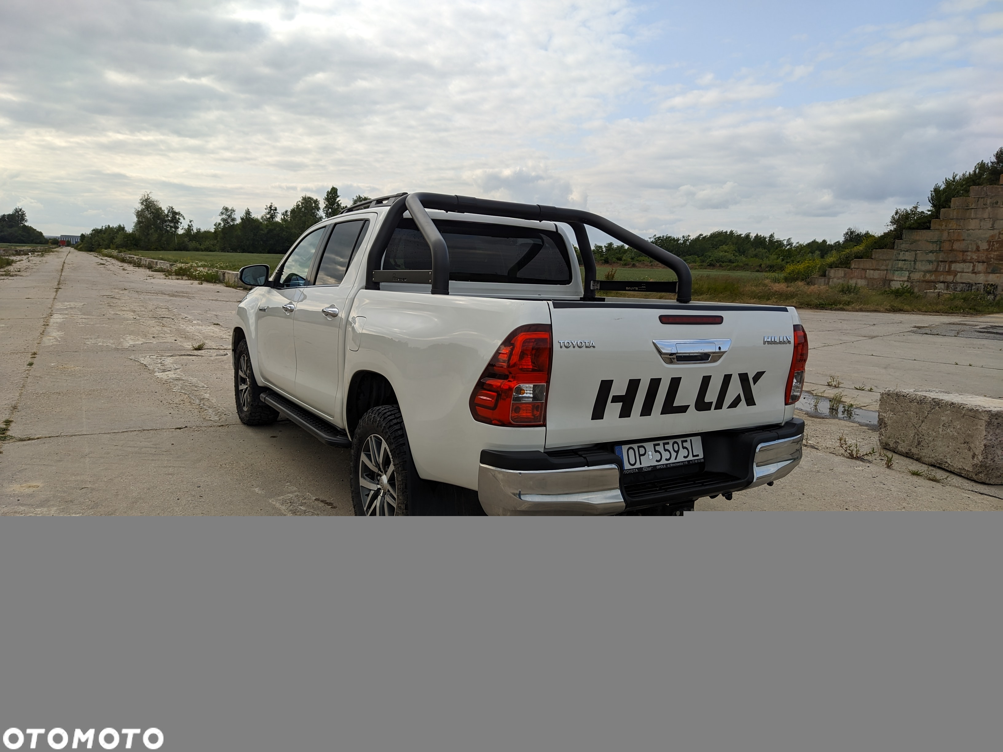 Toyota Hilux 2.4 D-4D Double Cab SR5 4x4 - 6