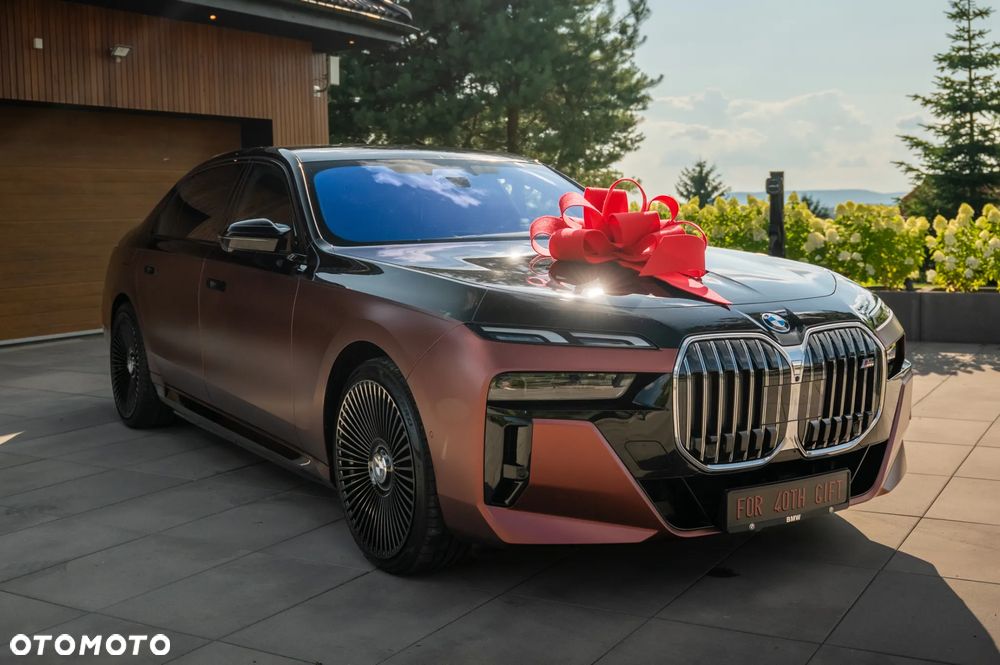 BMW Seria 7 M760e PHEV xDrive sport - 2