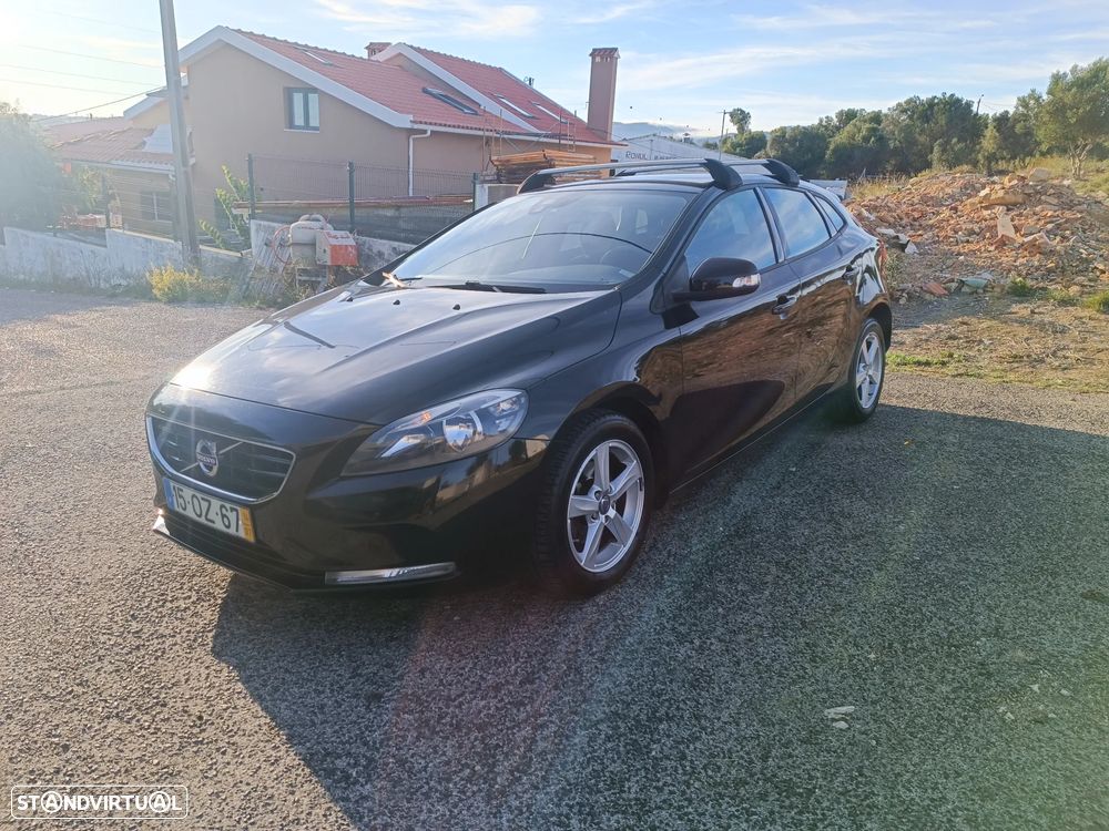 Volvo V40 1.6 D2 Momentum Eco - 1