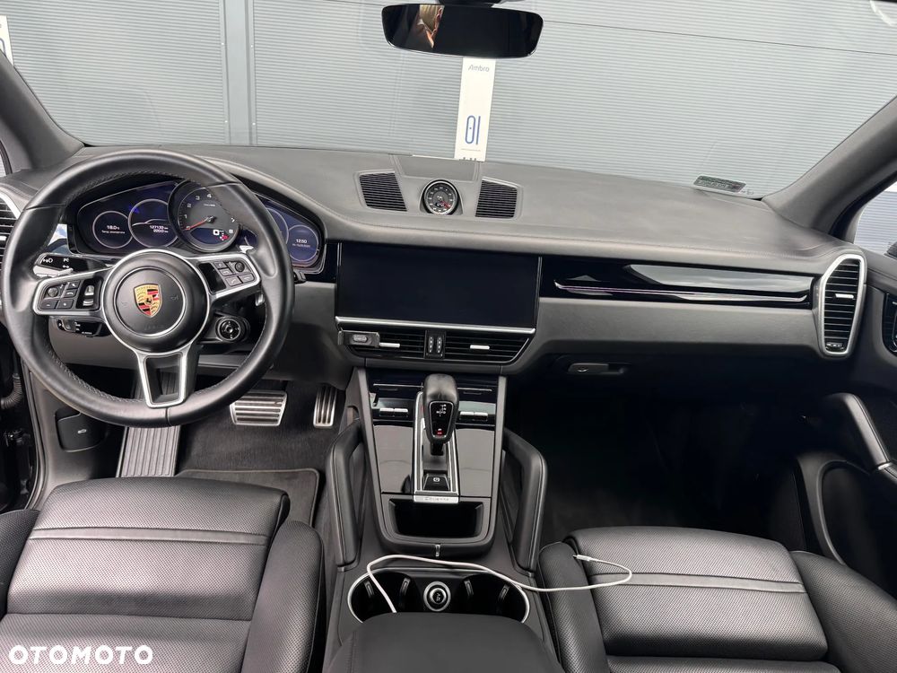Porsche Cayenne S - 10