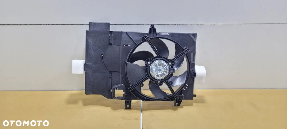 NISSAN NOTE E11 MICRA K12 WENTYLATOR OBUDOWA CHŁODNIC NOWE