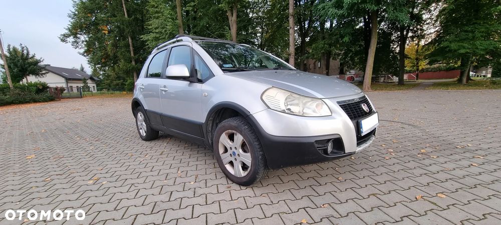 Fiat Sedici 1.6 16V 4x4 Emotion - 1