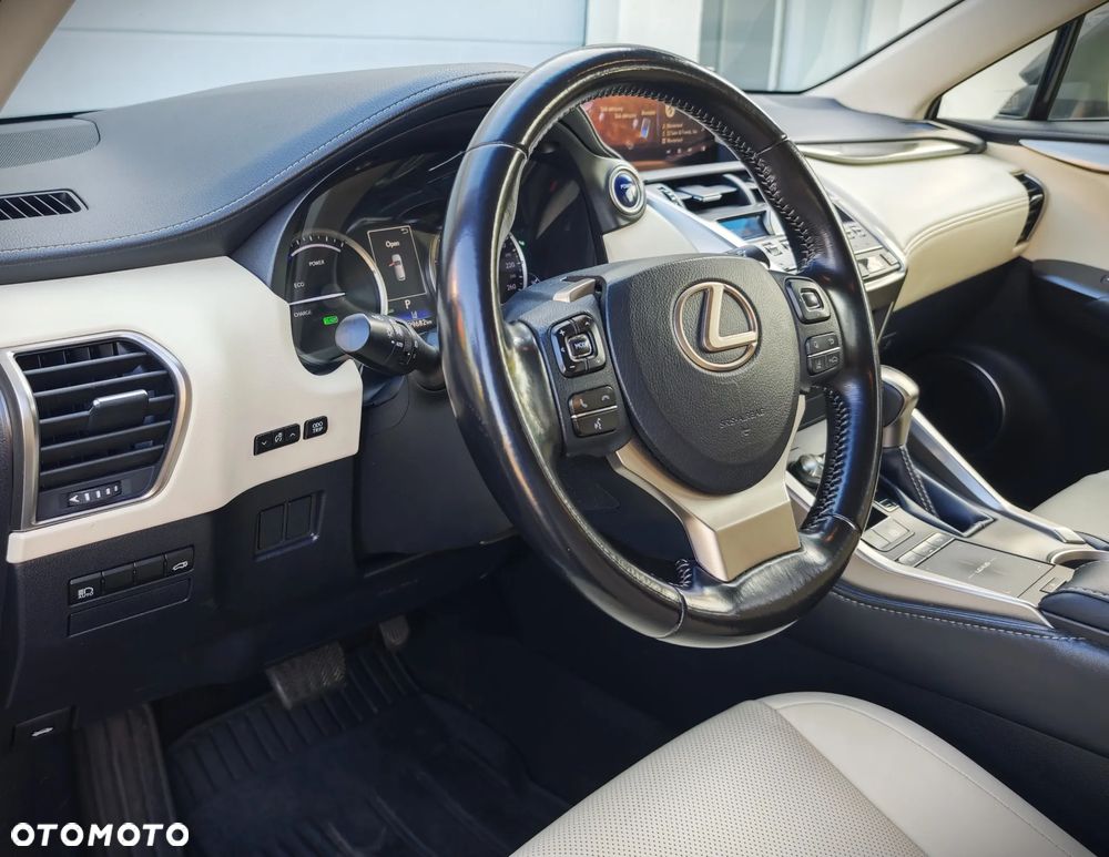 Lexus NX 300h Prestige AWD - 11