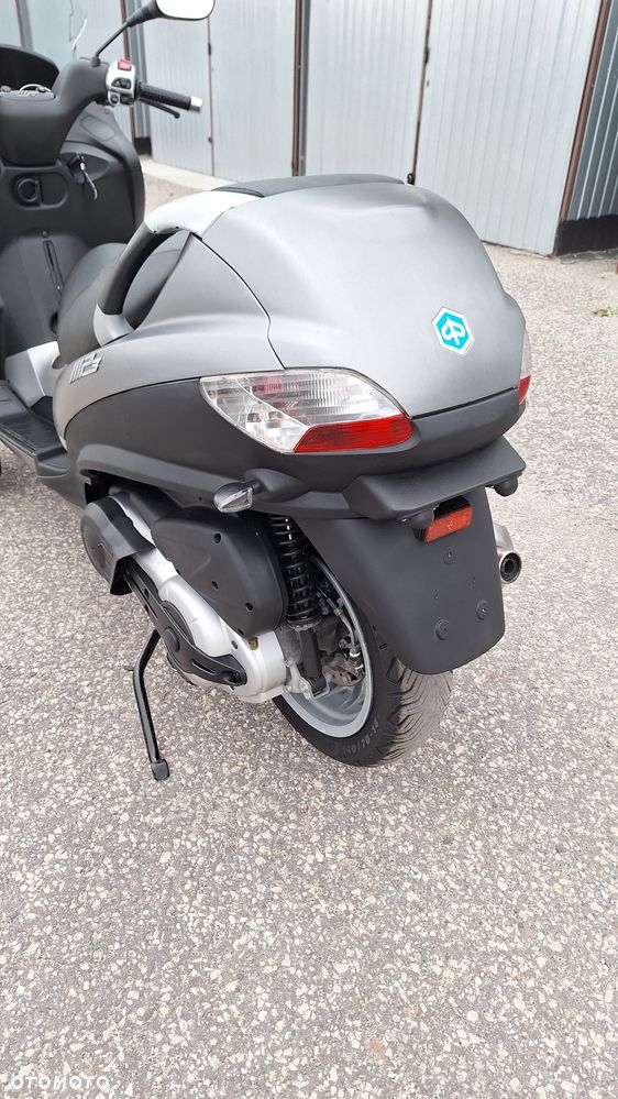 Piaggio MP-3 - 8