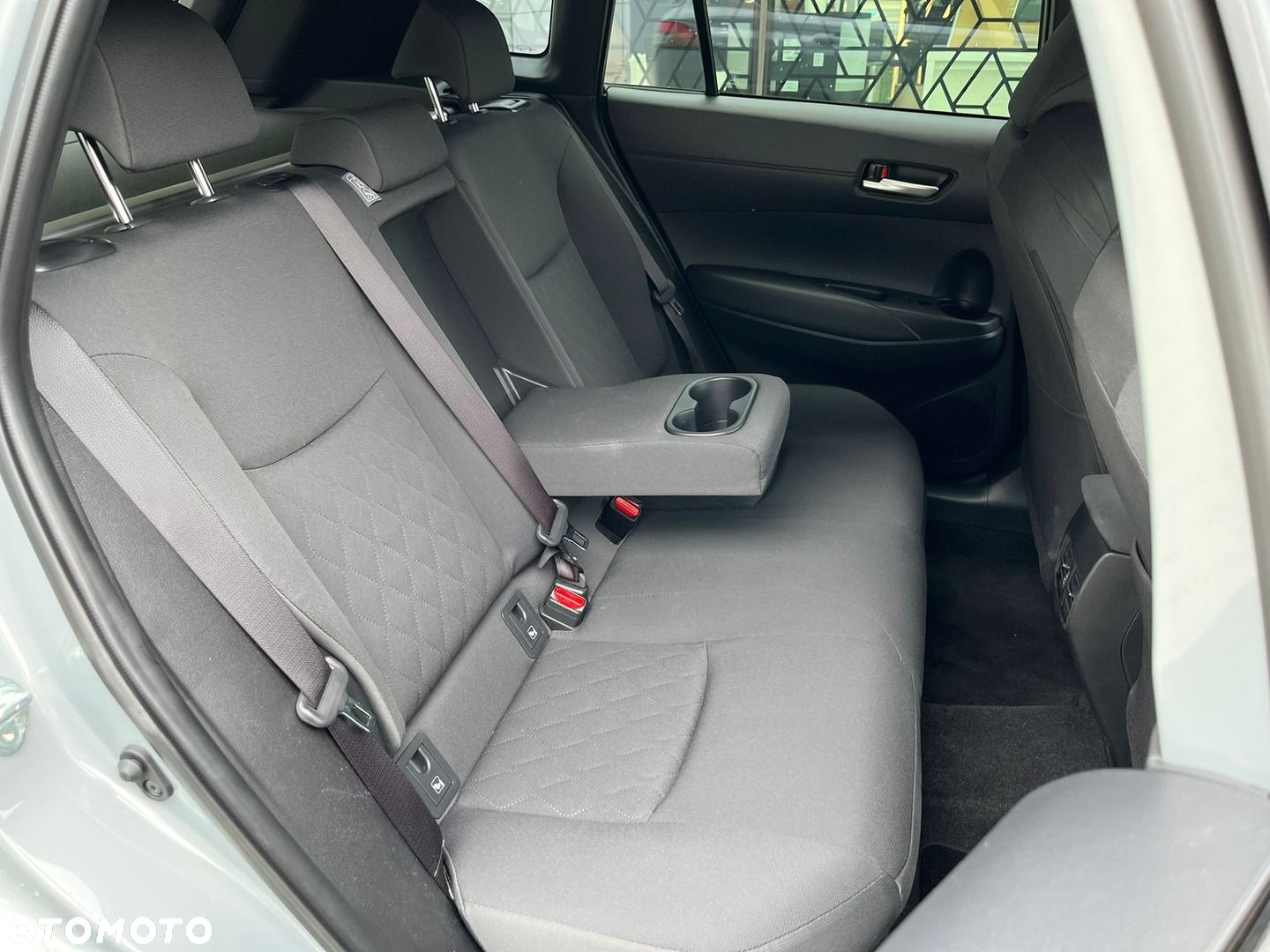 Toyota Corolla Cross - 25