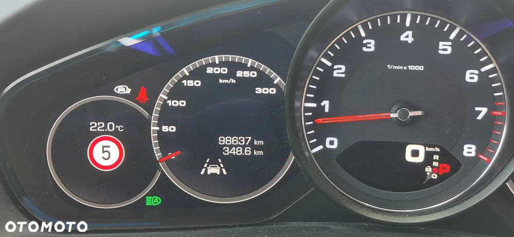 Porsche Cayenne S - 10