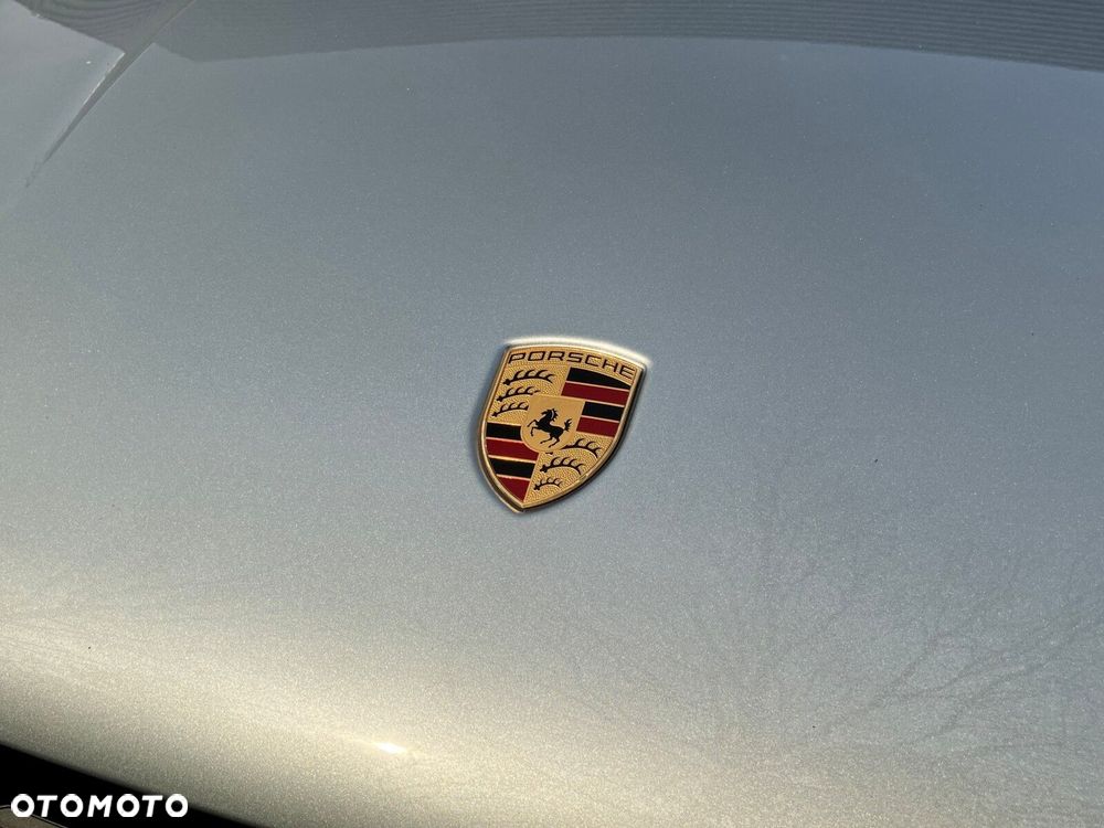 Porsche Macan - 11