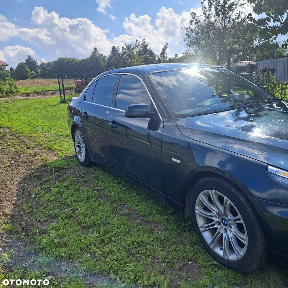 BMW Seria 5 520d - 4