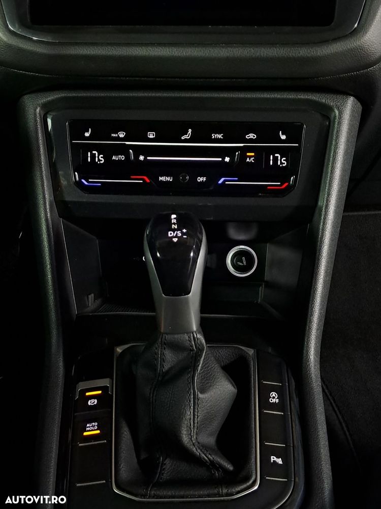 Volkswagen Tiguan - 22