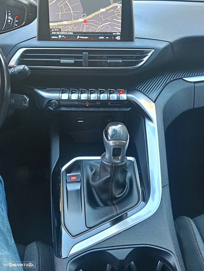 Peugeot 5008 1.5 BlueHDi Style - 27