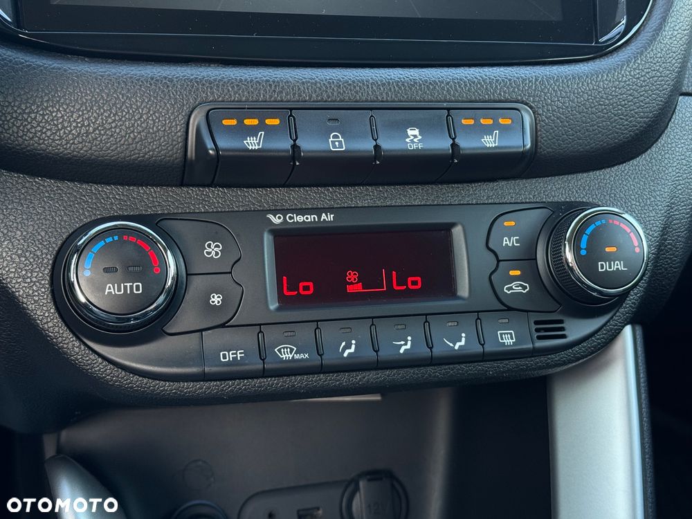 Kia Ceed - 29