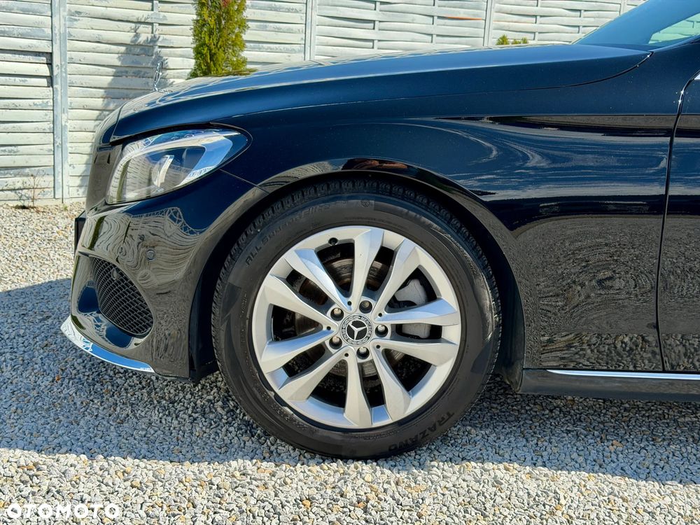 Mercedes-Benz Klasa C 180 7G-TRONIC - 18