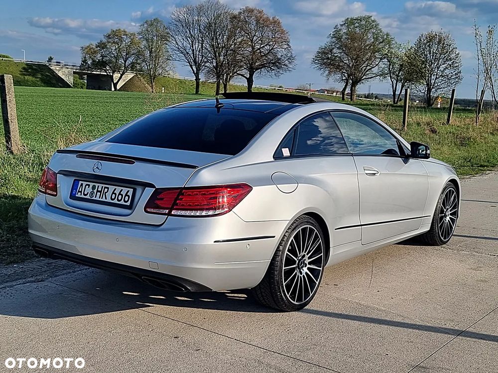 Mercedes-Benz Klasa E - 13