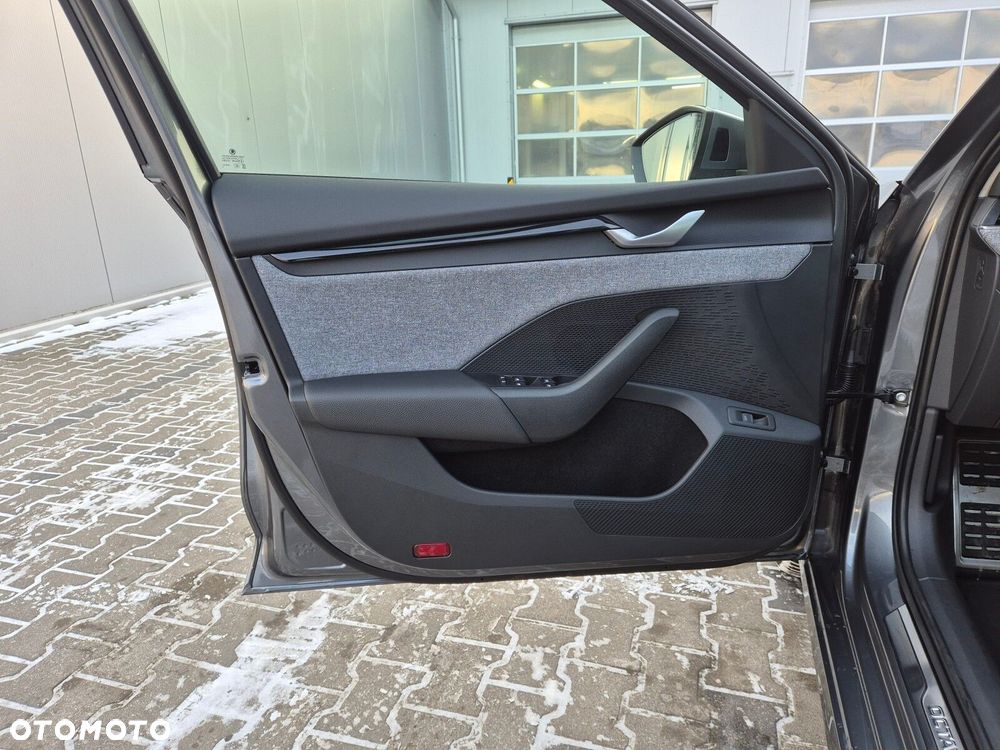 Skoda Octavia 2.0 TDI Selection DSG - 13