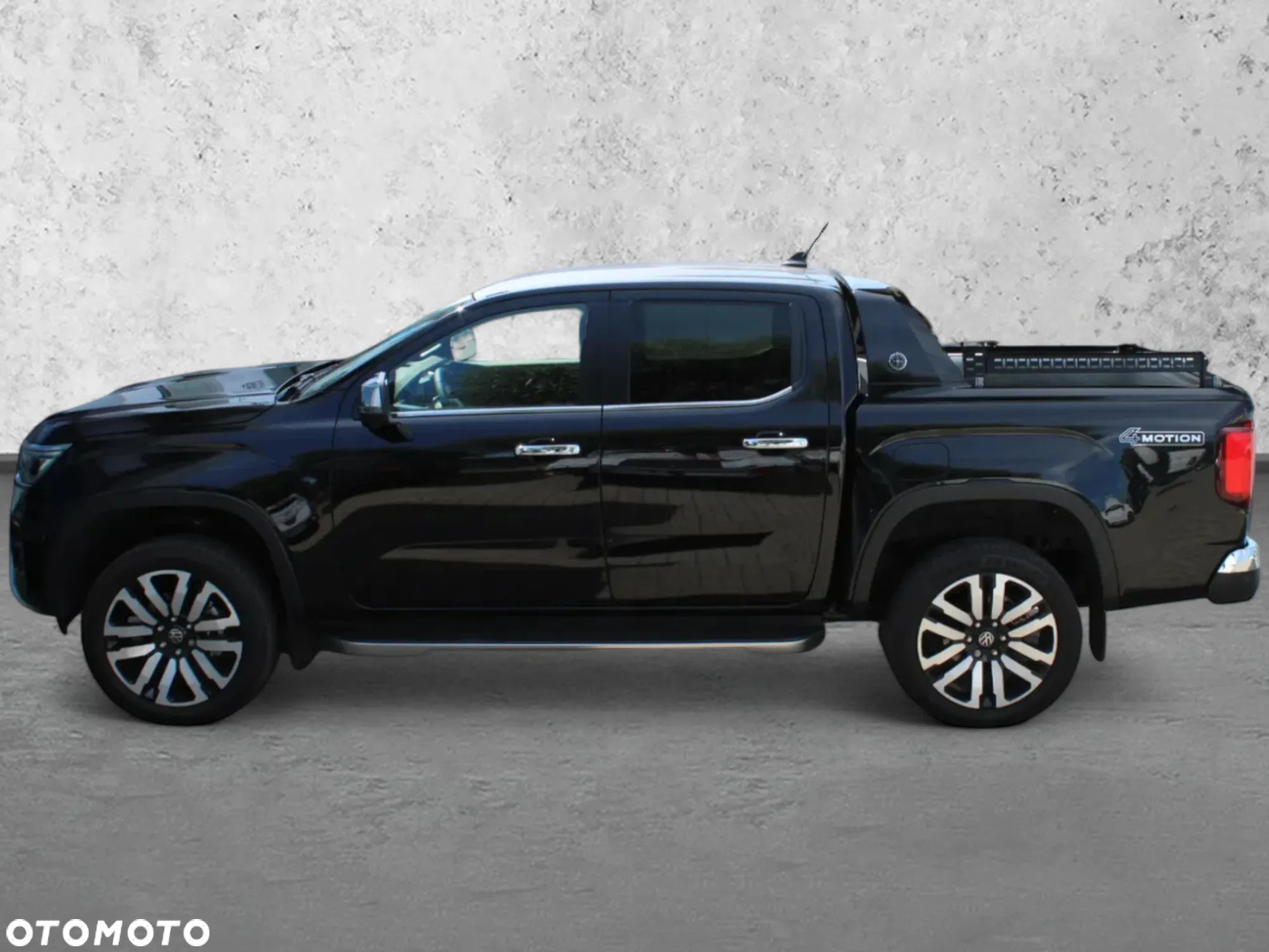 Volkswagen Amarok 3.0 V6 TDI 4Mot Aventura - 9