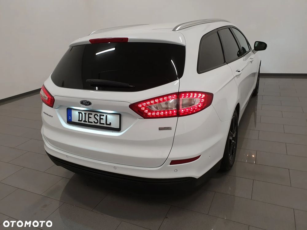 Ford Mondeo SW 1.5 TDCi Titanium - 36