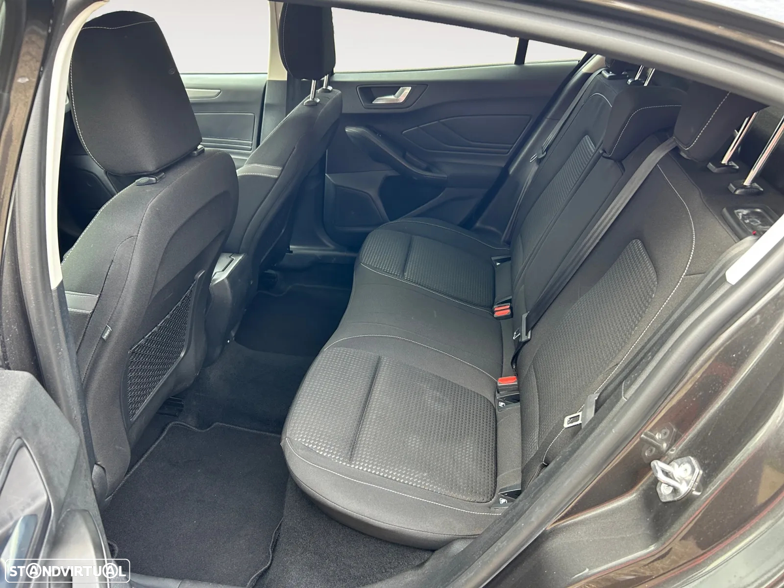 Ford Focus 1.0 EcoBoost Connected - 15