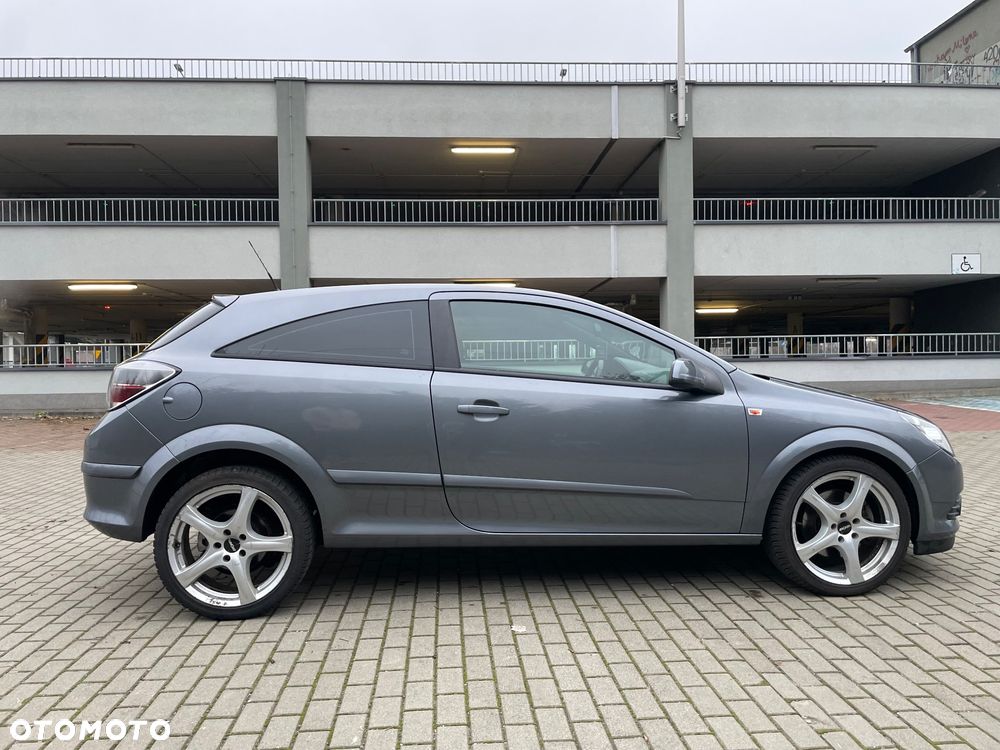 Opel Astra 2.0 Turbo Sport - 6