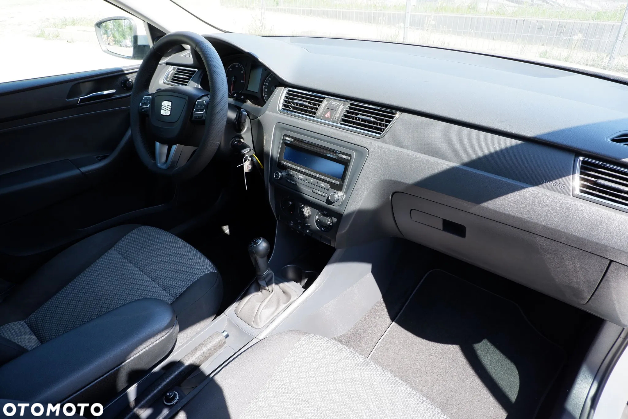 Seat Toledo 1.6 TDI DPF Ecomotive Reference Salsa - 4