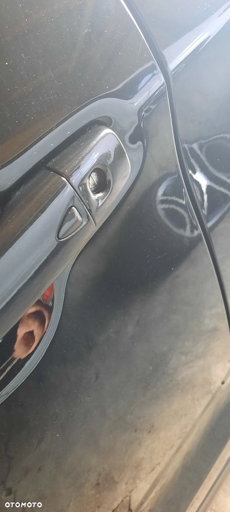 Nissan Qashqai 1.6 DCi 4x4 N-Tec - 33