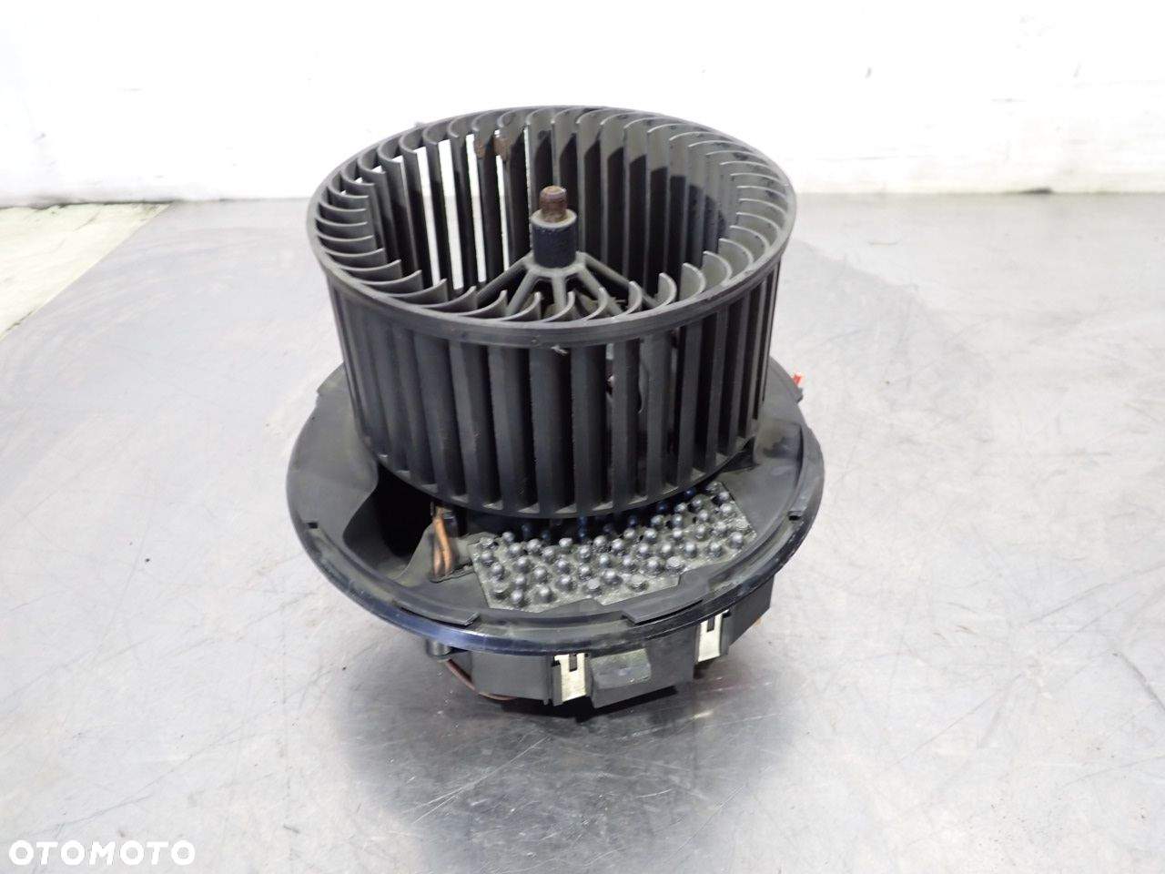 WENTYLATOR NAWIEWU VOLKSWAGEN GOLF V 3C0907521B  1K1820015F - 5